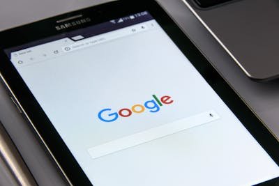 Boostez votre visibilité en ligne avec un consultant google ads